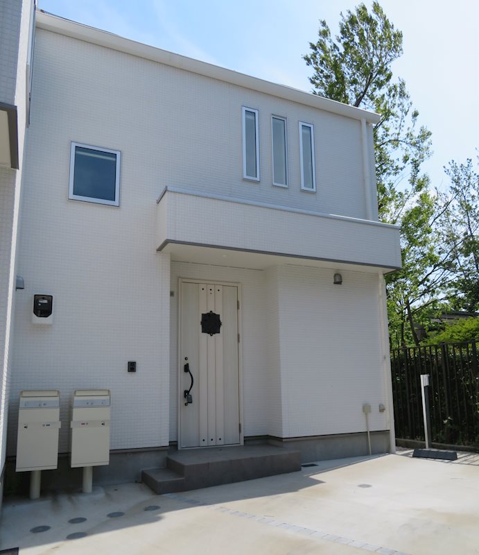 エリッシュ万福寺 玄関