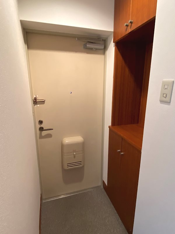 綴マンション 玄関