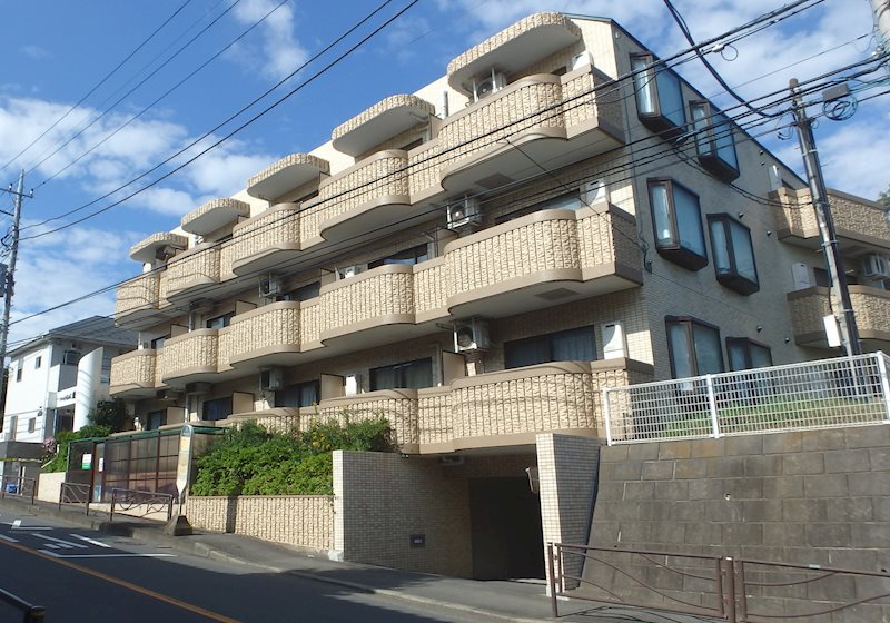 パーシモンズ峰 301号室 外観