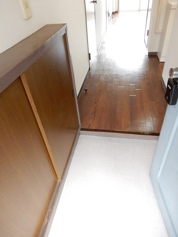 マンションニュー恵比寿 玄関