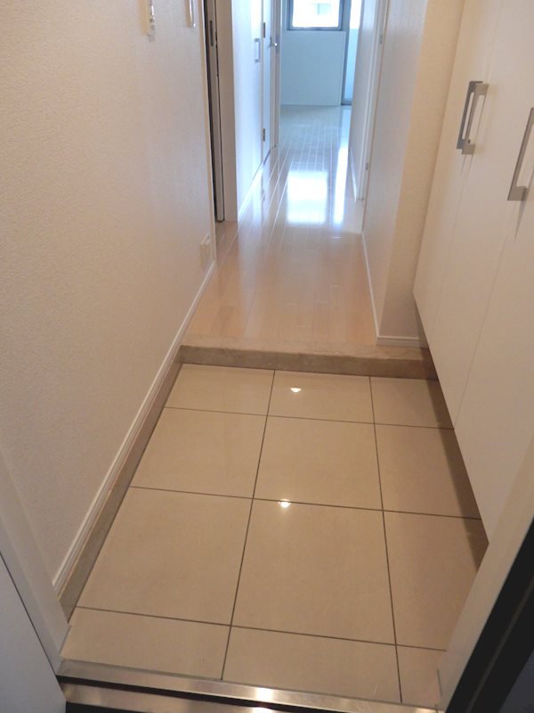 パークアクシス西船橋本郷町 玄関