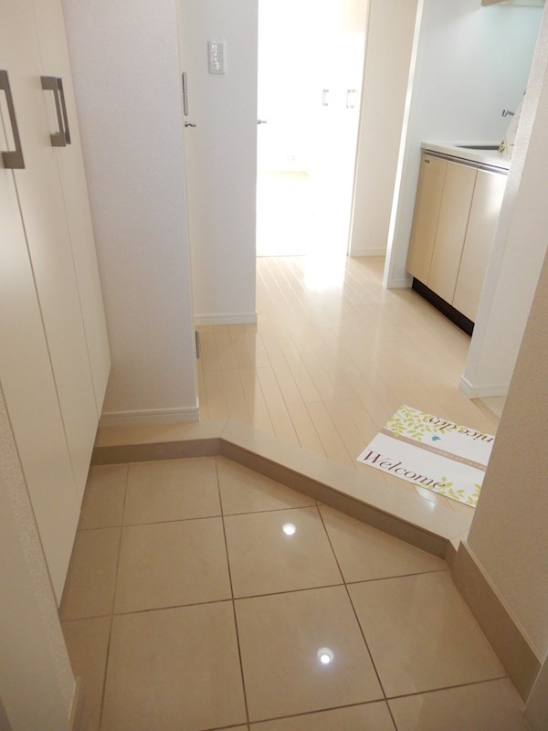 パークアクシス千葉新町 玄関