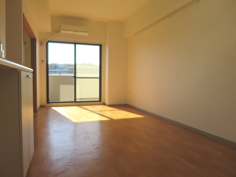 ブライトヒル リビング