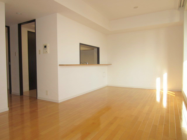 パークキューブ京王八王子Ⅱ リビング