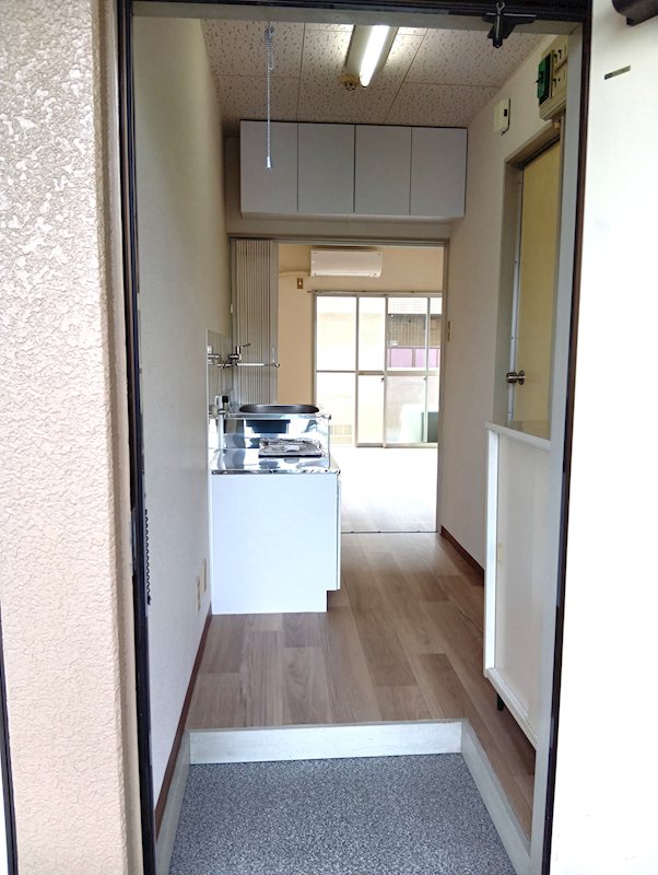 ストークハイツ 玄関