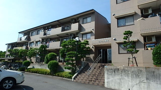 ラフィネ栗平 108号室 外観