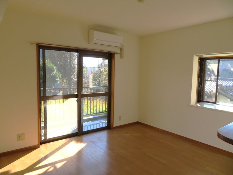 ラフィネ栗平 リビング