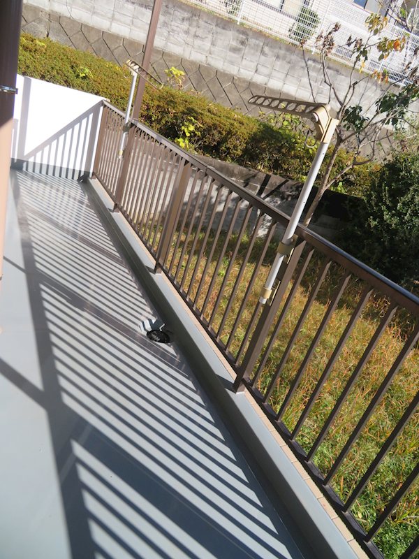 ラフィネ栗平 ベランダ