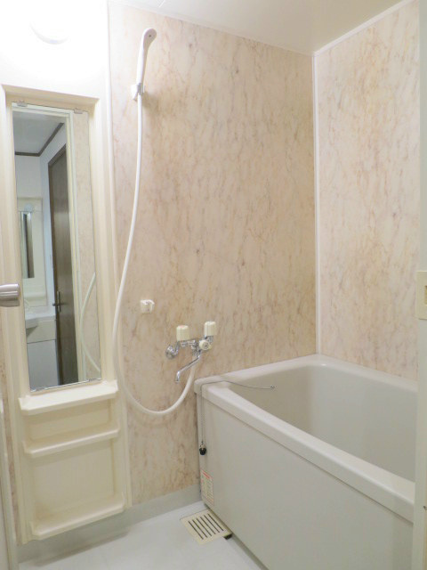 プレステージ稲城 風呂画像