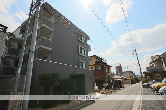 シャロン弾正 外観