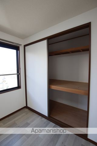 セラヴィ・カワゴエ その他