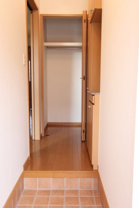 シャロームＴ 玄関