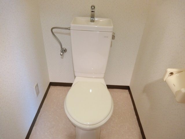 サンキャッスル岩崎 トイレ