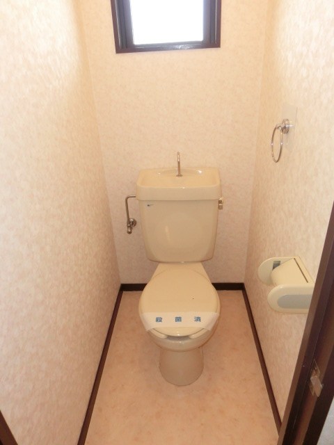 鈴の木ハイツC トイレ
