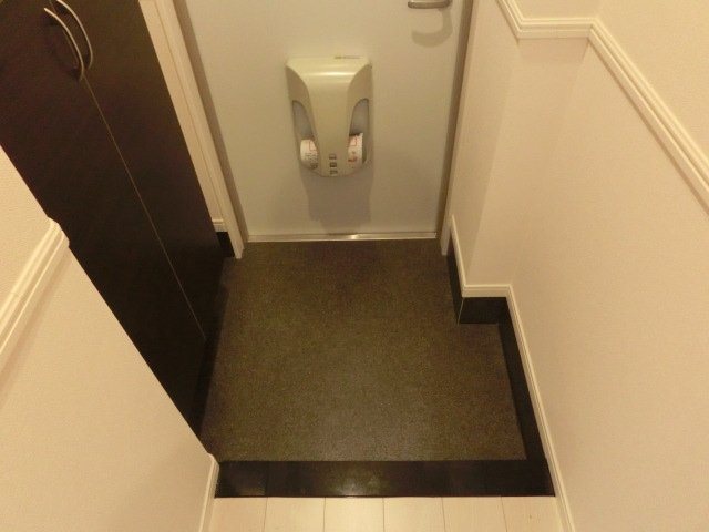 カーサニコ 玄関