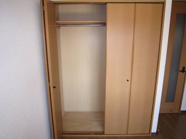 フレグランス赤池 収納