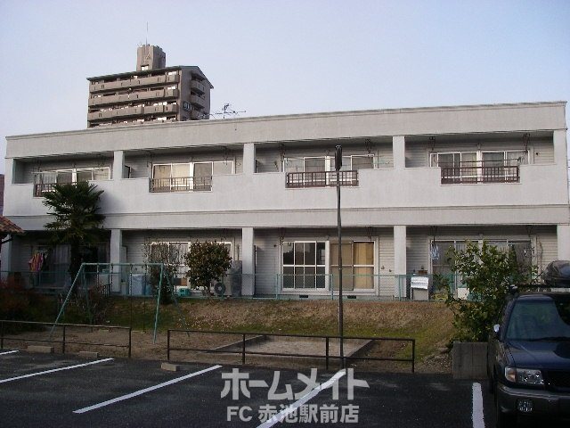 上ノ山ハイツⅡ 外観