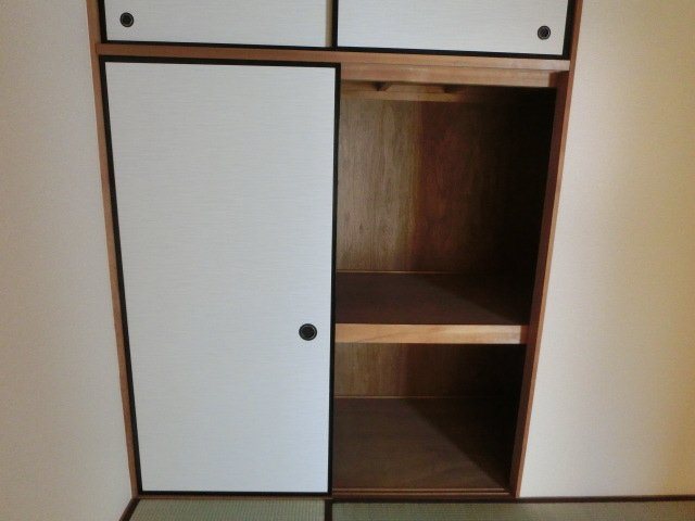 上ノ山ハイツⅡ 収納
