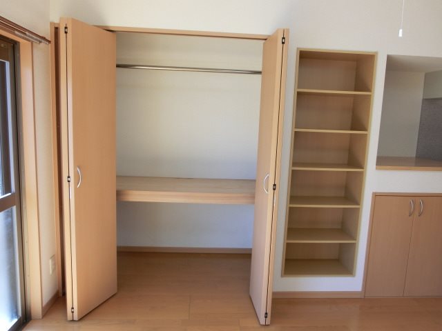 ミーティア 収納