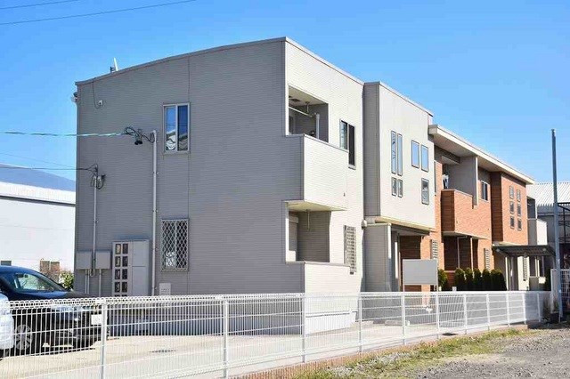 アビタシオン寅新田 外観