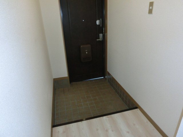 サンステージ滝ノ水 玄関