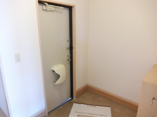 グランコート滝の水 玄関