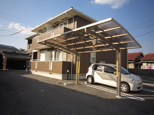 さくら 駐車場