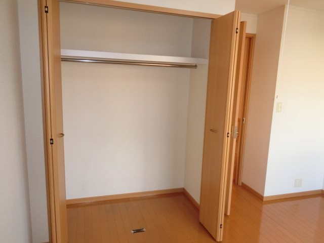 フリーデWAGO 収納