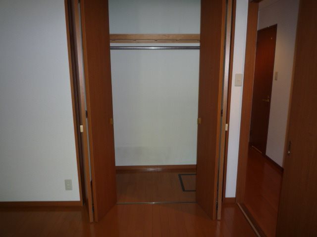 ライファスＮ水広 収納
