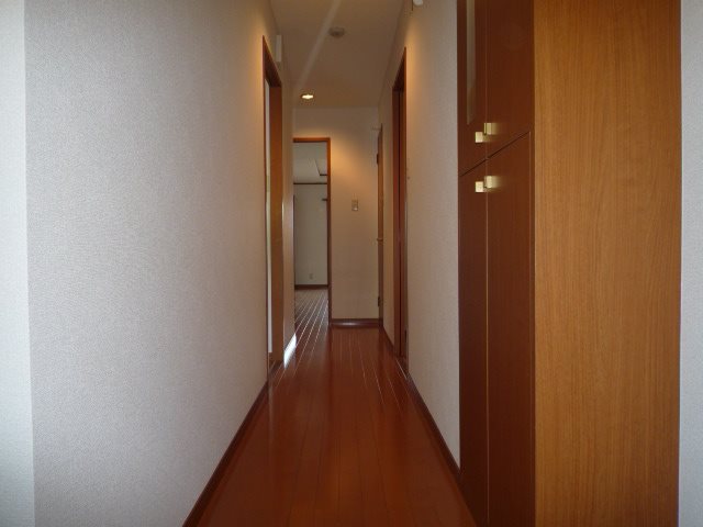 ライファスＮ水広 玄関