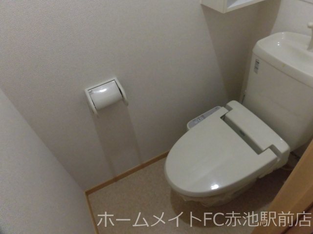 フラットツー トイレ