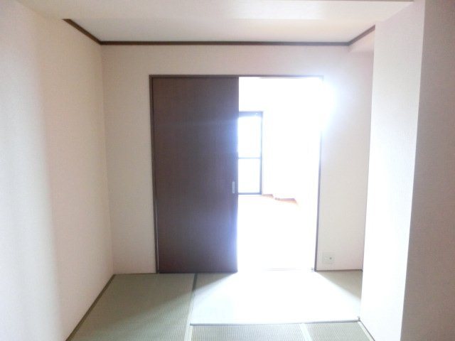 グローリア壱番館 その他