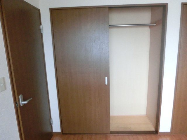 グローリア壱番館 その他