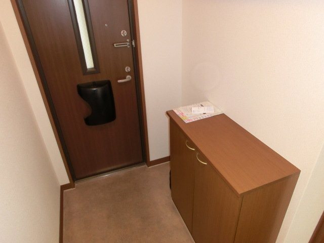 ロイヤルステージ 玄関