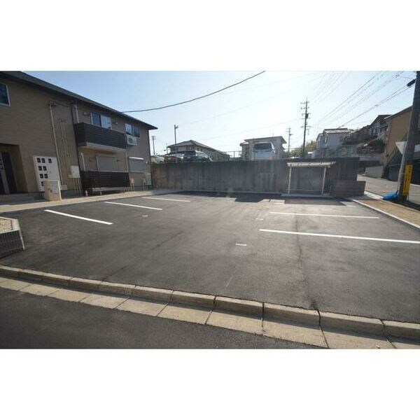 Ｆｏｒｅｓｔ　Ｍａｉｓｏｎ　ＰＬＡＩＳＩＲ 駐車場