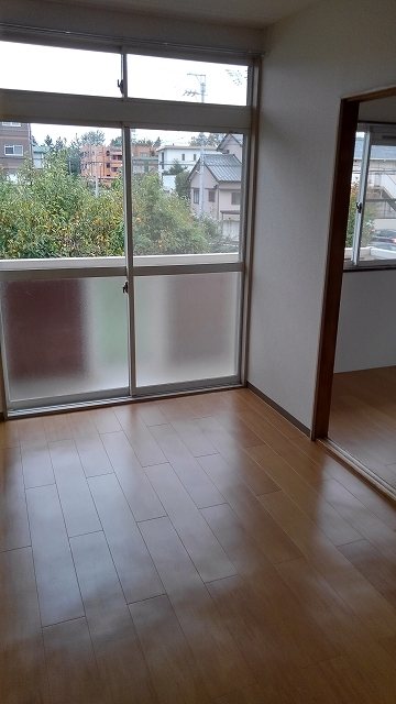 ニューシティ戸田谷 リビング