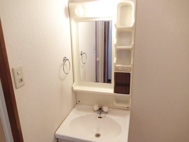 ハートフル脇 洗面所