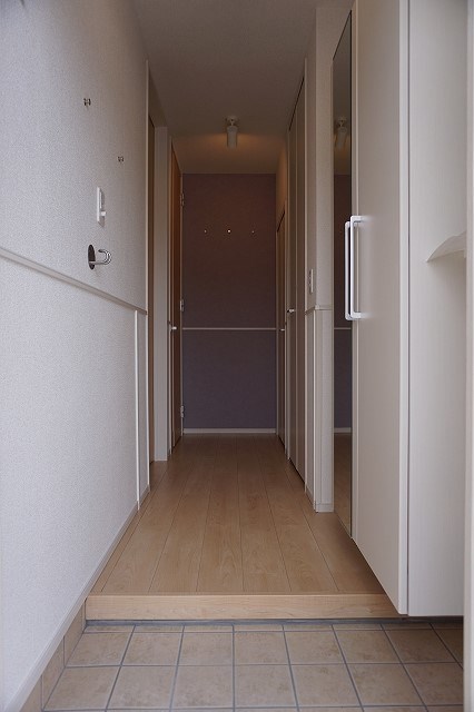 カーサコリーナI 玄関