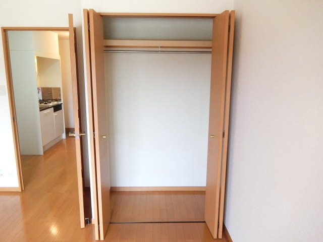 グランシャリオ（緑区） 収納