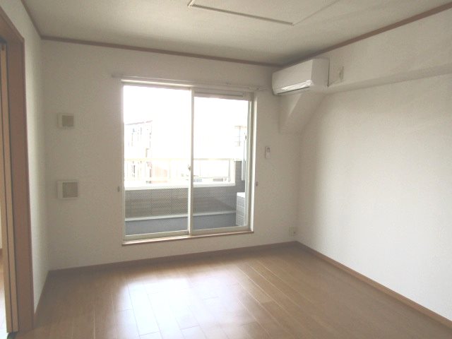 クレセント中ノ坪 その他