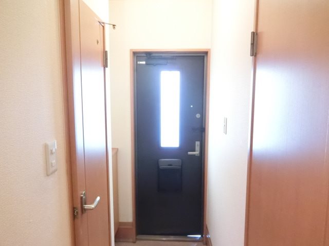 アネーロ 玄関