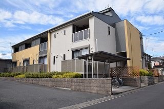 ソルレヴェンテ 外観