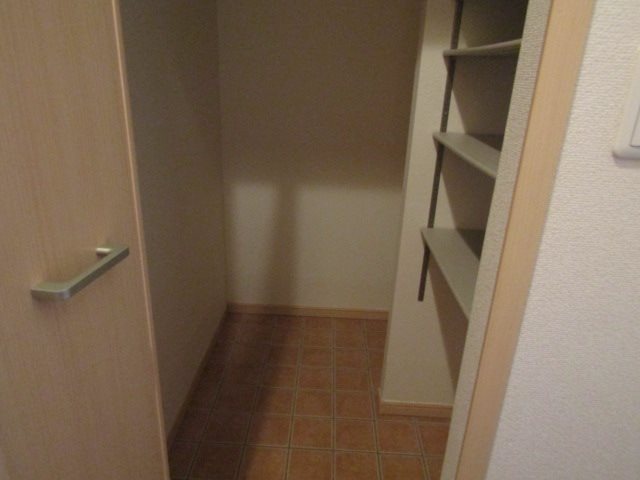 ソルレヴェンテ 収納