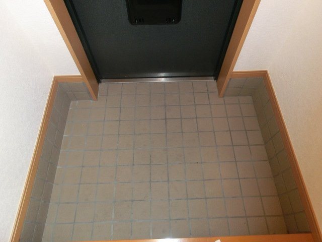 レザンヴェールIII 玄関