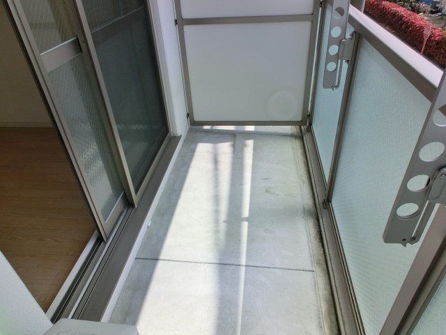 ホワイトプラネット ベランダ