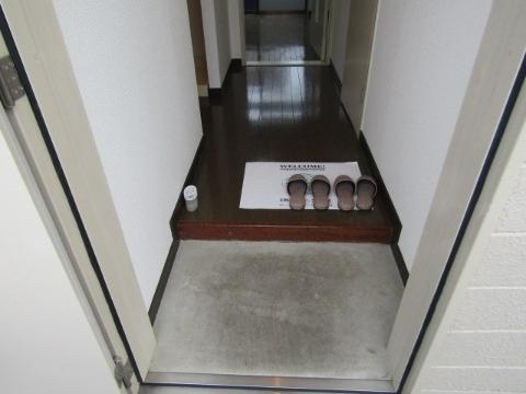 サンポート浅井 玄関