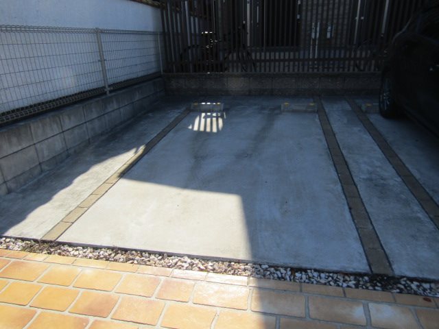 ラシャンブル浦里 駐車場