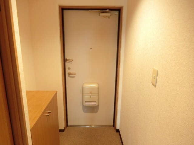 サンキャッスル岩崎 玄関