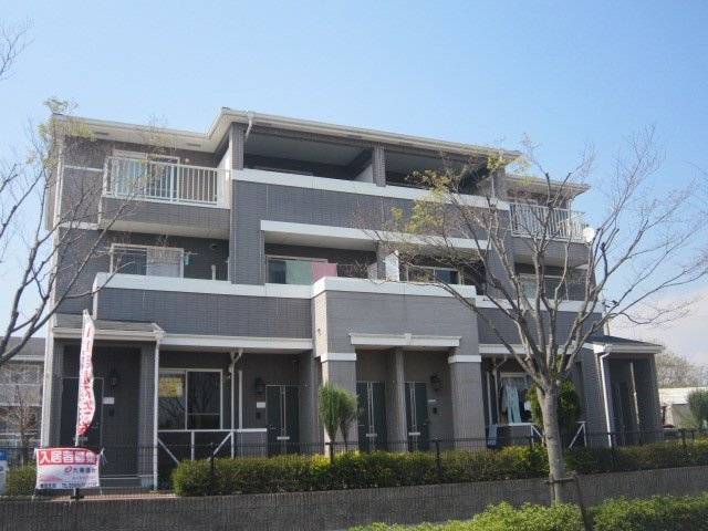ドゥロジュマンV 外観