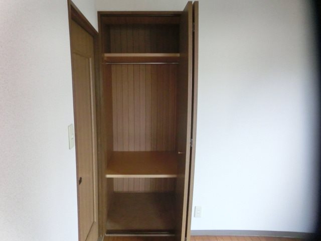 フレンドビル21 収納